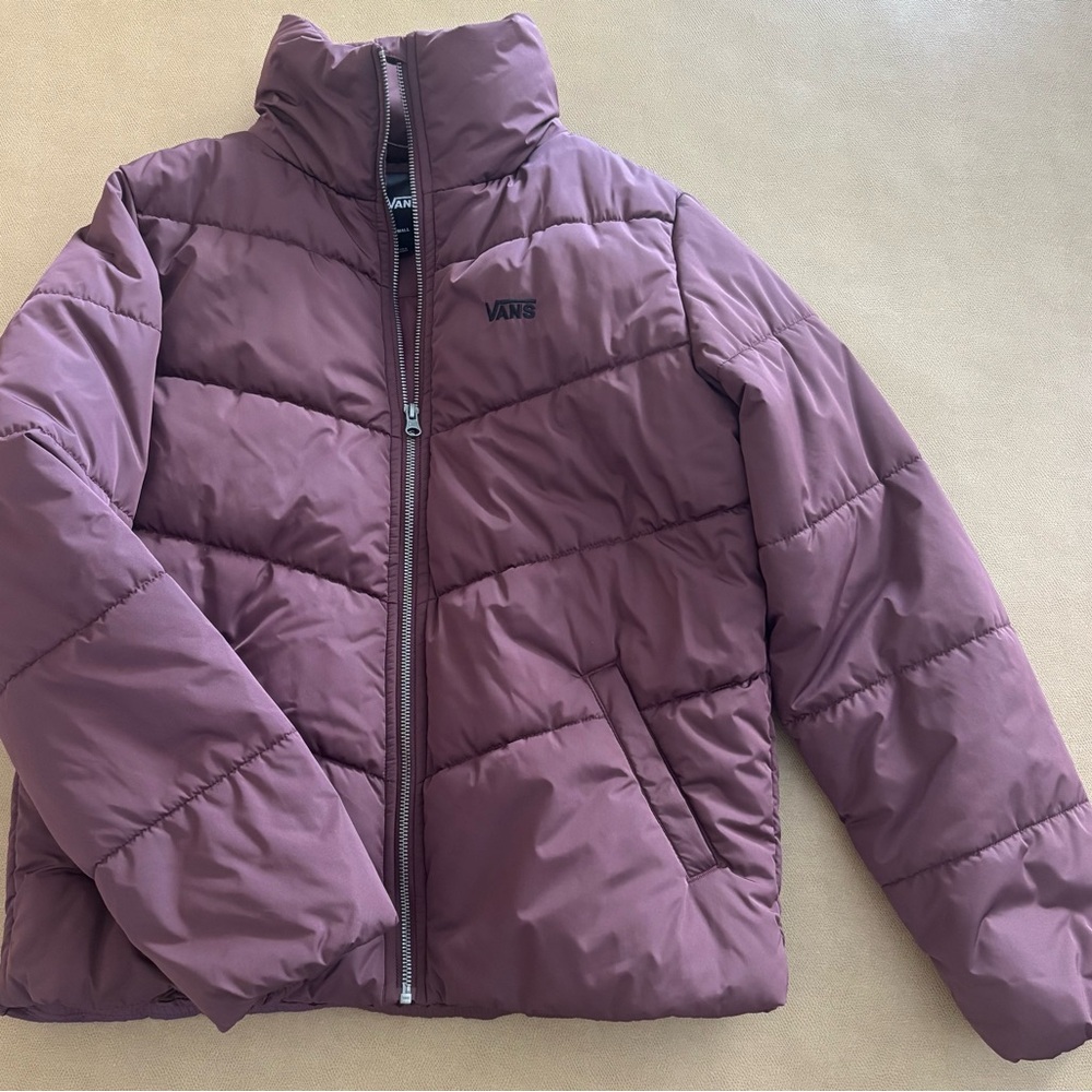 Vans burgundy women’s size small Puffer Jacket insulated water, repellent EUC